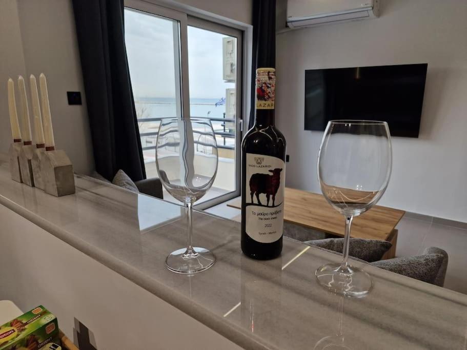 Patras Blue Sea And Sky Deluxe Apartment Exterior foto
